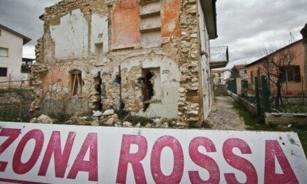 Terremoto L’Aquila, sentenza shock: «Dovevano fuggire prima»