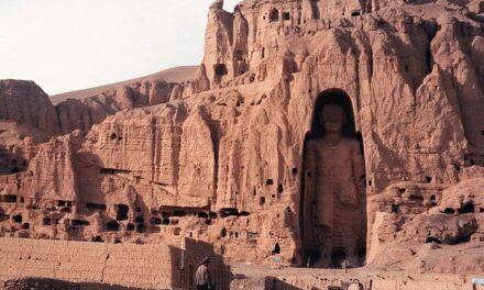 Talebani promuovono per $5 i Buddha di Bamiyan