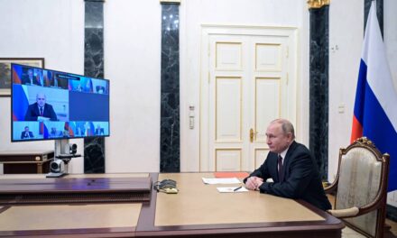 Da No Vax a Sì Putin è un passo breve?