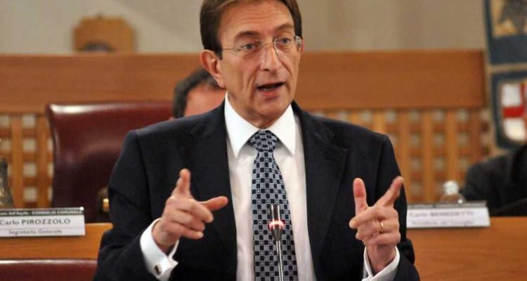 Il ministro Trigilia su La Stampa: “Il governo non è il bancomat del sindaco dell’Aquila”