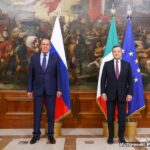 L’Ambasciata russa: quando i leader italiani stringevano la mano a Putin
