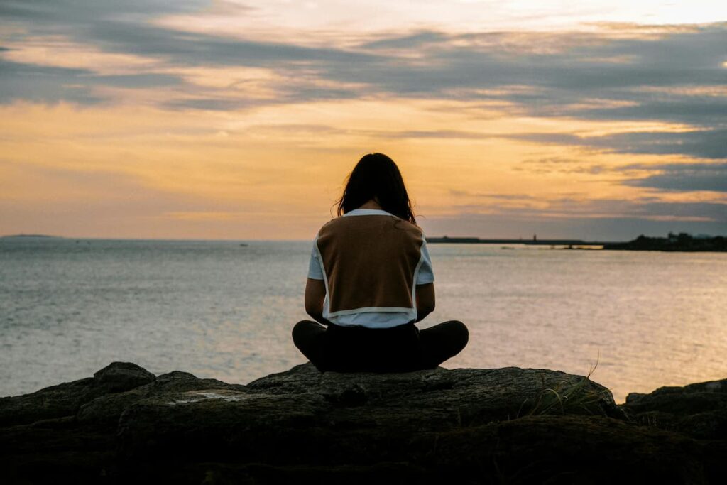 Conoscere nuove persone senza imbarazzo: il metodo EASE metodo EASE