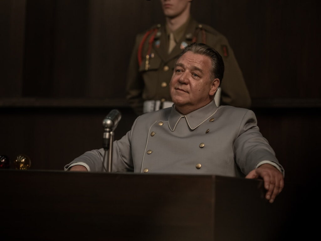 Cinema. Norimberga, il diritto internazionale per impedire che la forza si travesta da ragione Norimberga film